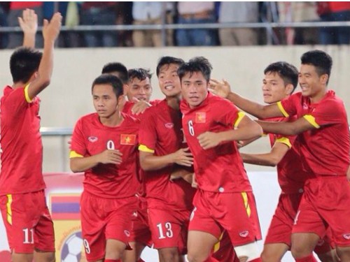 U19 Lào 0-4 U19 Việt Nam: Mừng Quốc khánh trên đất bạn