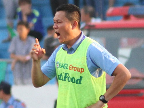 HLV Nguyễn Quốc Tuấn: “Hãy tập trung vào chuyên môn”