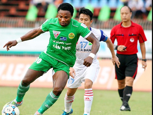 Từ những phát biểu gây sốc liên quan đến V.League: Ai dám cấm họ nói?