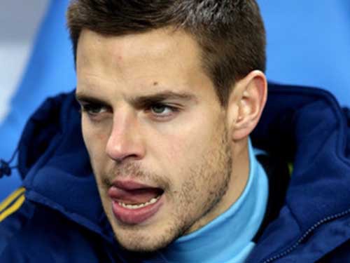 Cesar Azpilicueta: Chúng tôi muốn ngôi đầu bảng