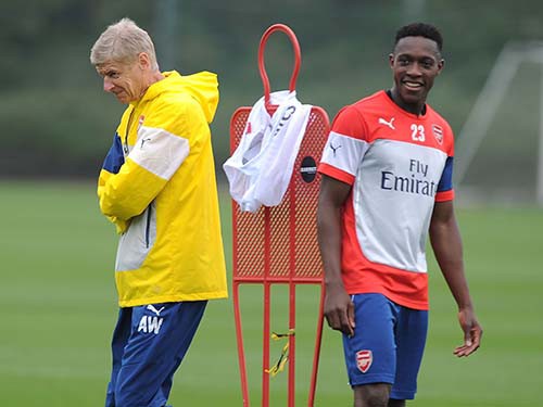 Paul Merson: “Wenger – ông thầy… lừa đảo”!