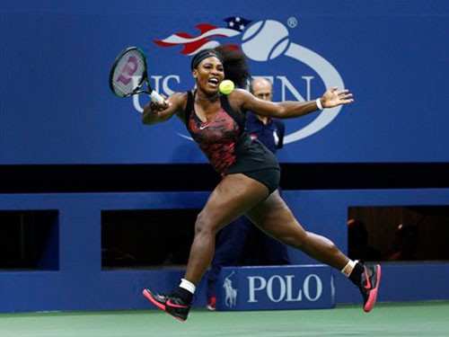 Serena Williams 2-1 Bethanie Mattek-Sands