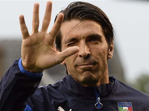 Buffon sắp đạt ngưỡng 150 trận