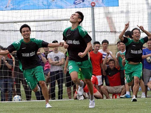Thành Đồng 2-0 Tin Lớn & AE: Sức mạnh cựu vương