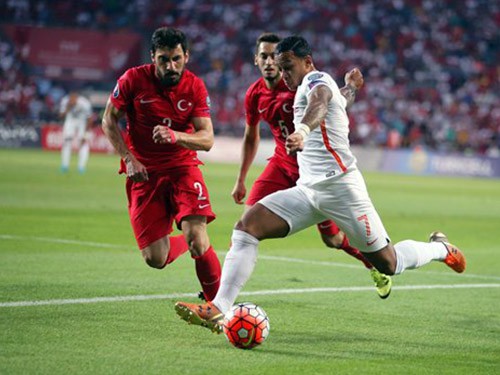 Thổ Nhĩ Kỳ 3-0 Hà Lan: Trái đắng trên đất Thổ, Hà Lan sắp vắng mặt tại EURO 2016
