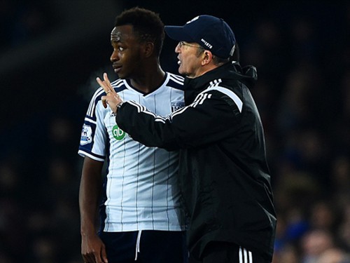 Tony Pulis: “Gọi mẹ cũng có ích gì, Saido Berahino”?