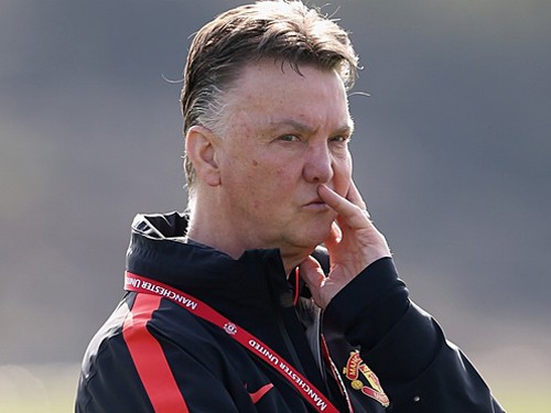 Man Utd: Van Gaal hứa một đằng, làm một nẻo