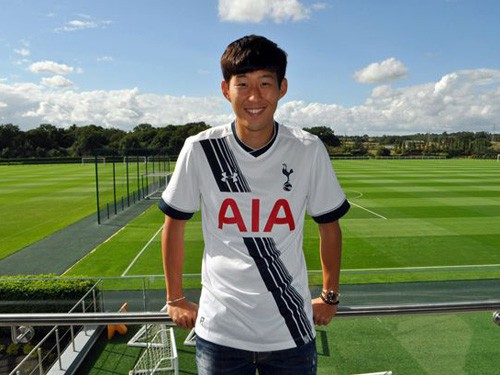 Tottenham cấm tân binh đi xe đỏ