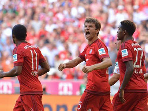 Bayern Munich 2-1 Augsburg: Hùm Xám chết hụt trên sân nhà