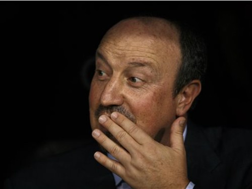 Benitez “đáp lễ” Gerrard