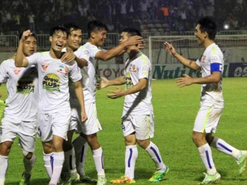 Cựu tuyển thủ Phạm Văn Quyến: HA.GL “bắt bệnh” và “bốc thuốc”