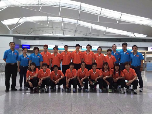 Đội tuyển futsal nữ Việt Nam ra ngõ gặp núi