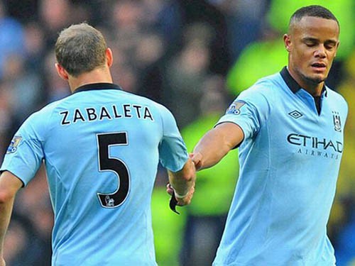 Man City: Chưa cần Otamendi