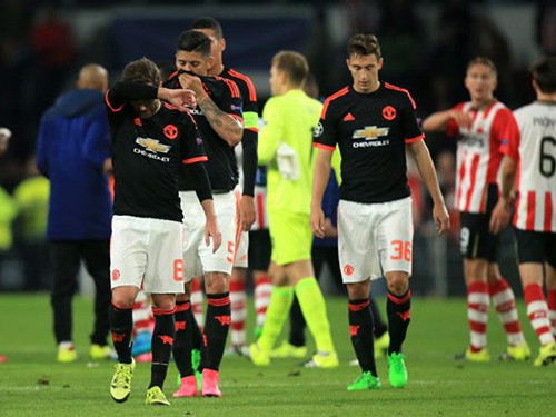 BLV Quang Huy: Giải mã thất bại của hai đội bóng thành Manchester