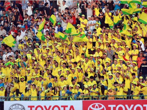 Sân Cao Lãnh trẩy hội ngày hạ màn V.League 2015