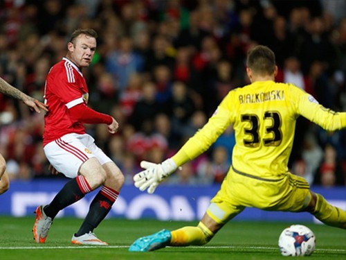Man Utd 3-0 Ipswich Town: Rooney nổ súng, United giành vé vào vòng 4