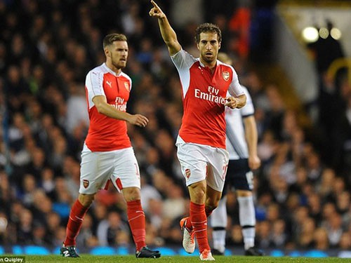 Tottenham 1-2 Arsenal: Nòng pháo Flamini bắn sập ‘chuồng gà’