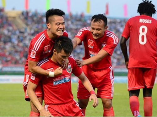 Becamex Bình Dương 4-2 Hà Nội T&T: Hoàn thành cú đúp danh hiệu