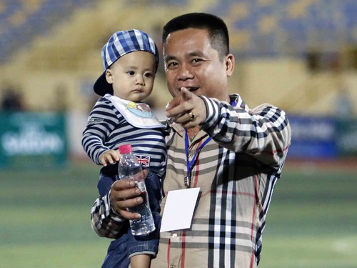 HPL-S3: “Chỉ có thể là yêu…”