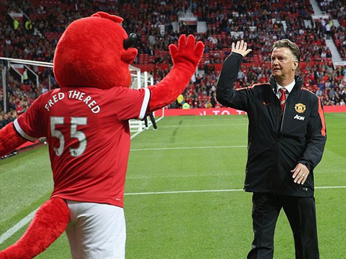 Những tình huống hài hước nhất vòng 7 Premier League