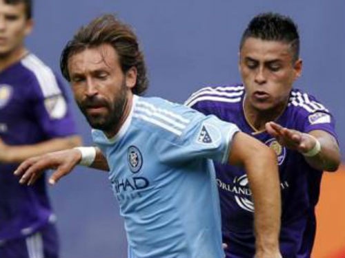 Bắt quả tang Pirlo ‘cặp kè’ bên trai lạ tại New York