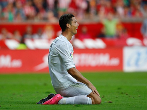 Cristiano Ronaldo: Đại bác rơi thước ngắm