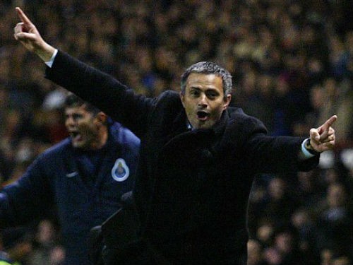 Nhà vô địch (số 1): Jose Mourinho – Một con người đầy toan tính