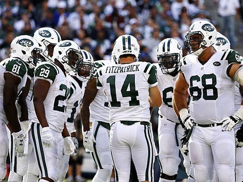 Đội bóng bầu dục New York Jets: Mang… giấy vệ sinh đi du đấu