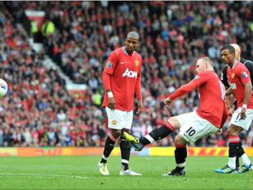 Xem lại chiến bại muối mặt của Arsenal trước Man Utd năm 2011