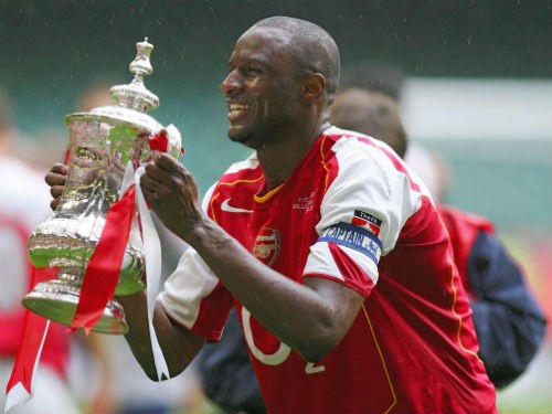 Xem lại loạt sút penalty cân não giữa Arsenal và Man Utd trong trận CK FA Cup 2005