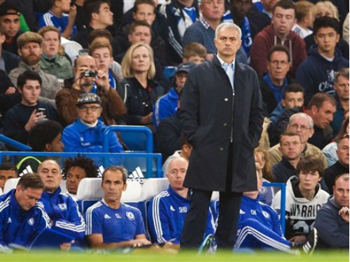 Chelsea 1-3 Southampton: Hết thật rồi, Jose Mourinho