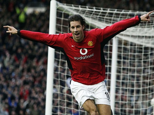 Ấn tượng thể thao tháng 10: Ruud van Nistelrooy – Người đi tìm sự hoàn hảo