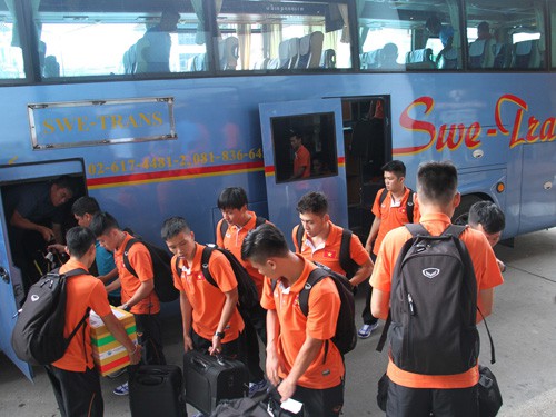 Giải futsal Đông Nam Á 2015: Đội tuyển futsal Việt Nam đã đến Thái Lan