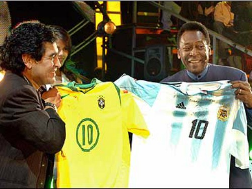 Tôi yêu bóng đá số 22: Pele và Maradona