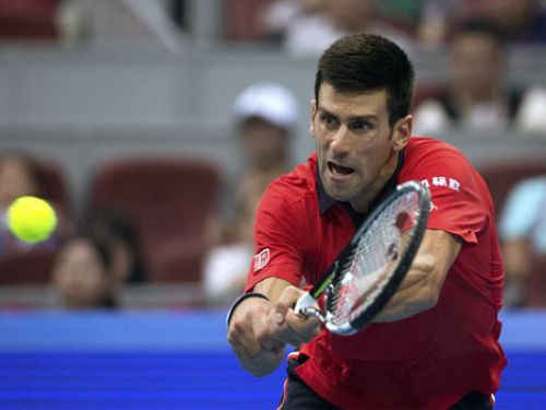Novak Djokovic 2-0 Simone Bolelli