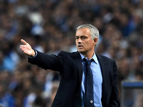 Chelsea mất 37,5 triệu bảng nếu sa thải Mourinho