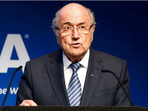 FIFA đình chỉ chức vụ chủ tịch Sepp Blatter