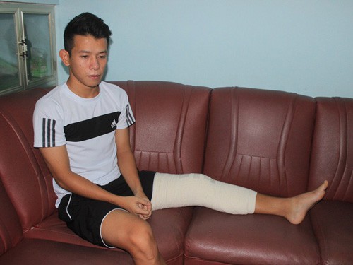 “Anh Khoa có khả năng trở lại sân cỏ nhưng khó”
