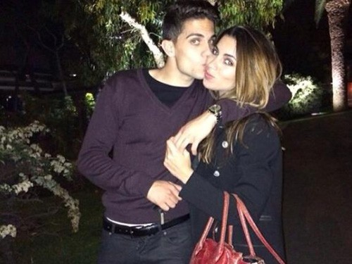 Marc Bartra yêu ngay từ cái nhìn đầu tiên