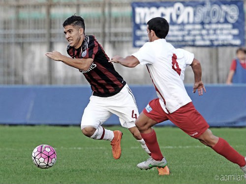 Monza 0-3 AC Milan: Thắng dễ