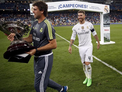 Xung đột mới ở Real Madrid: Benitez đã chạm vào nọc độc!