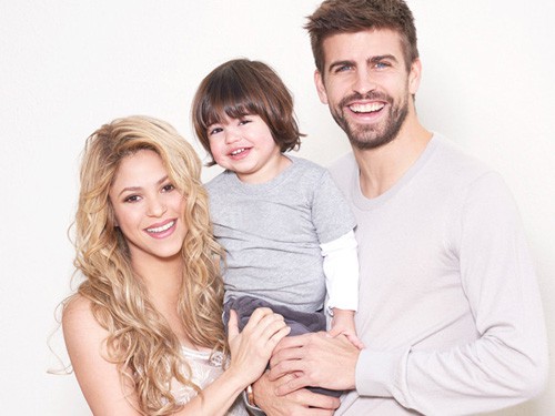 Shakira tận tụy vì con