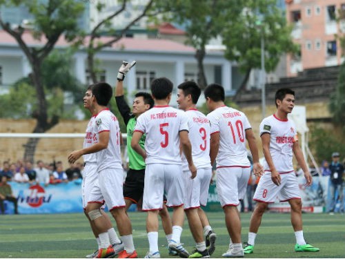 Triều Khúc 3-2 Tin Lớn & AE: Trận cầu kịch tính