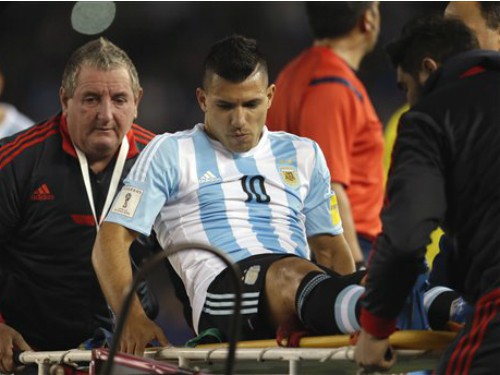 Aguero chấn thương nặng, M.U mừng thầm