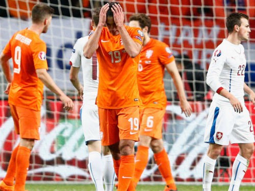 Hà Lan 2-3 CH Séc: Persie phản lưới nhà, Hà Lan vĩnh biệt EURO 2016