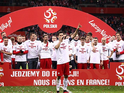 Robert Lewandowski: Kẻ giữ nghệ thuật “ăn cắp trứng gà”