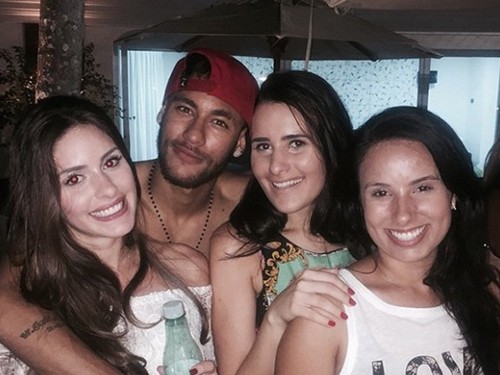 Neymar bị ghét vì ăn chơi vô độ