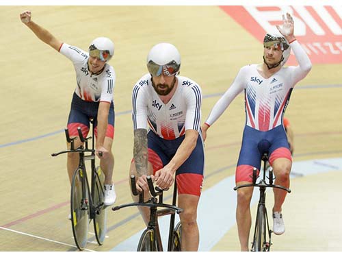 Bradley Wiggins trở lại lợi hại như xưa