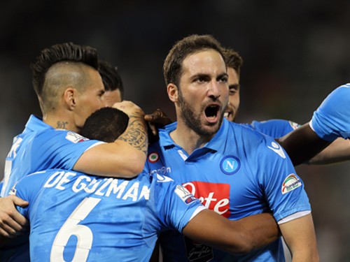 20h00 (18/10), Napoli – Fiorentina: Tiệc Ý lắm “Bò tót”
