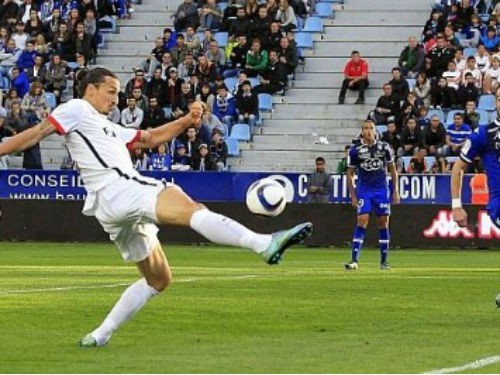 Bastia 0-2 PSG: Lên tiếng muộn màng, Ibra giúp PSG giành trọn 3 điểm